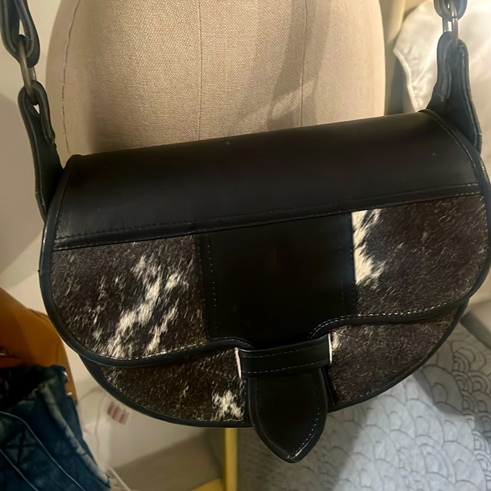 Carriel Bag never worn